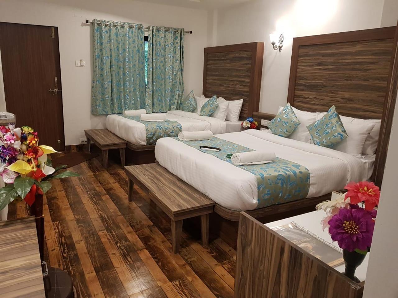 C P Cottage Resort ماهاباليشوار المظهر الخارجي الصورة