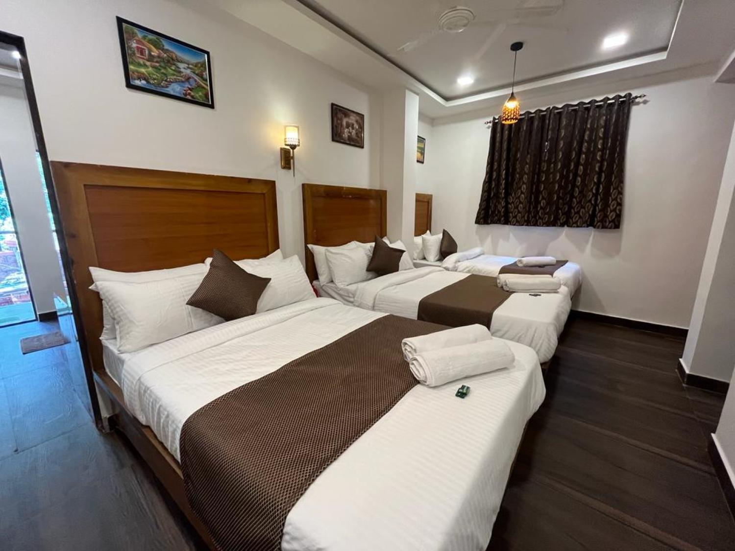 C P Cottage Resort ماهاباليشوار المظهر الخارجي الصورة