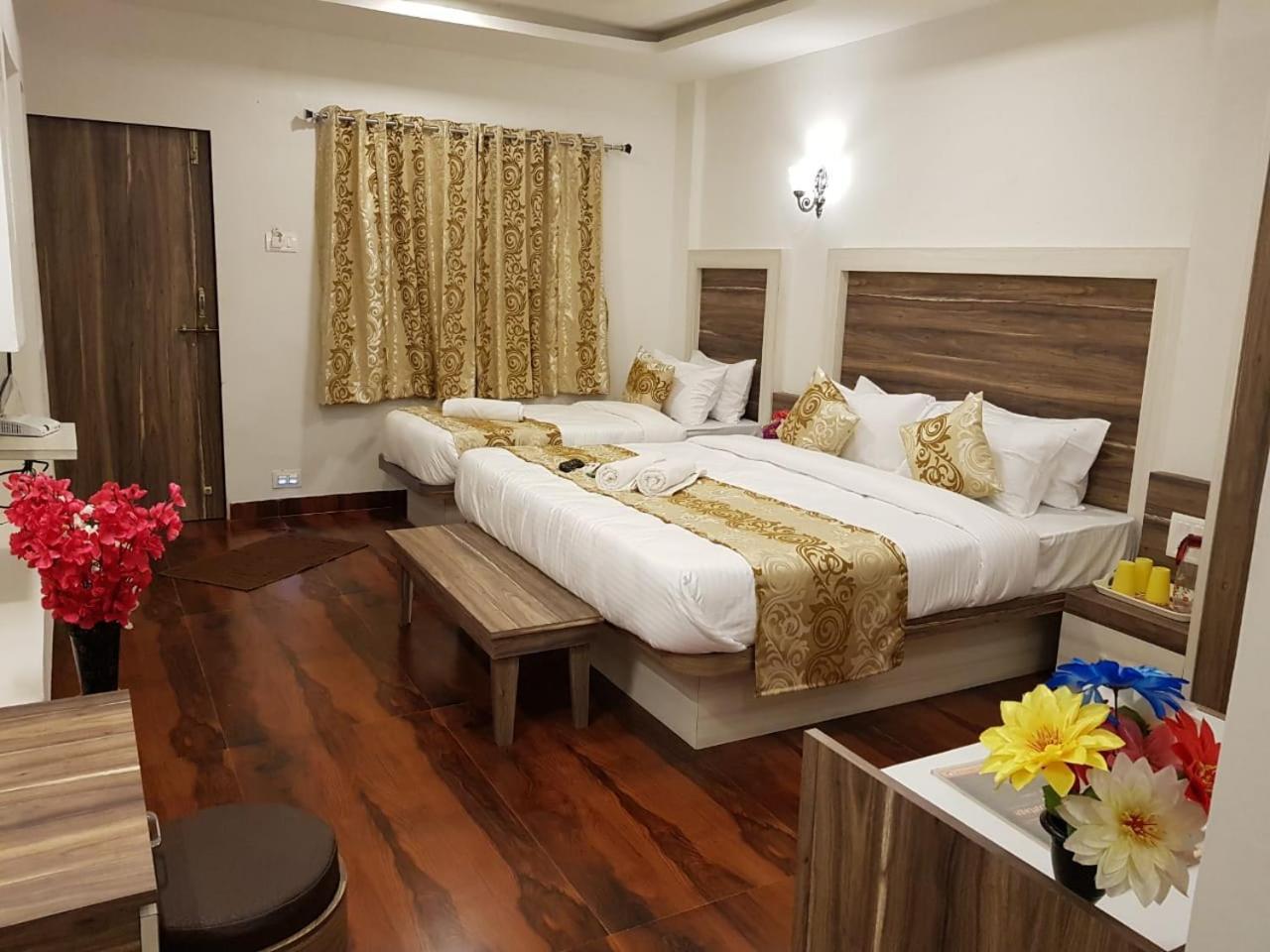 C P Cottage Resort ماهاباليشوار المظهر الخارجي الصورة