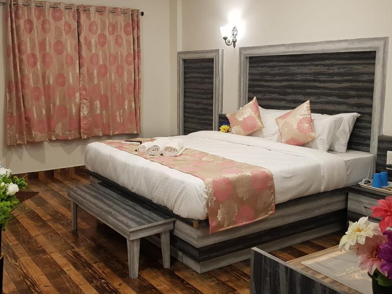C P Cottage Resort ماهاباليشوار المظهر الخارجي الصورة