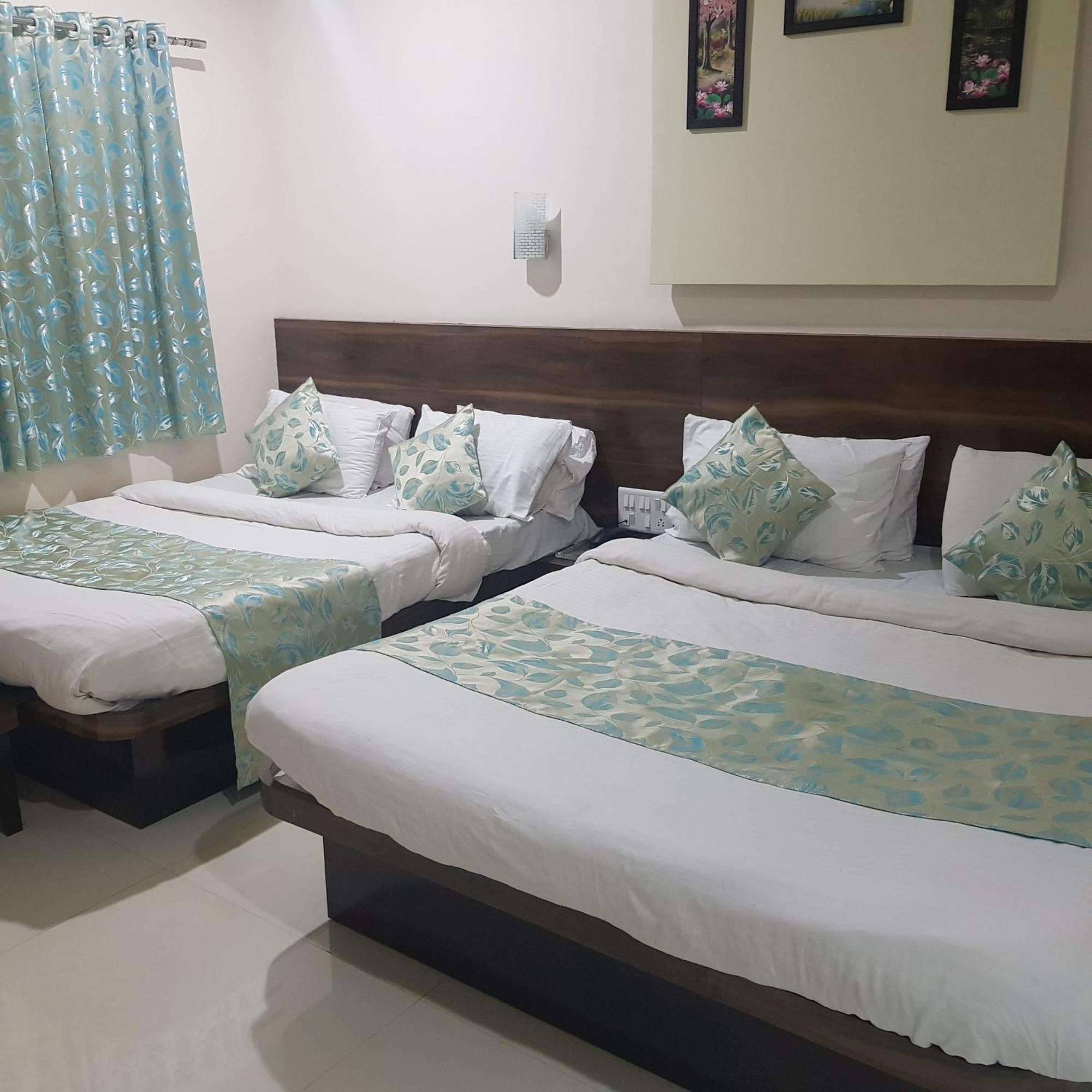 C P Cottage Resort ماهاباليشوار المظهر الخارجي الصورة