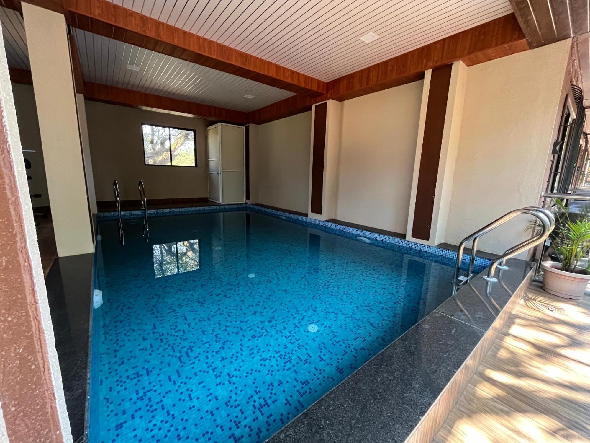 C P Cottage Resort ماهاباليشوار المظهر الخارجي الصورة