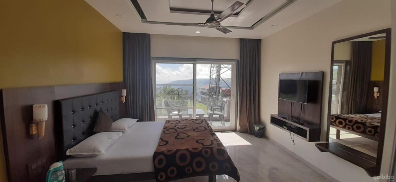 C P Cottage Resort ماهاباليشوار المظهر الخارجي الصورة
